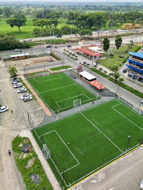 instalador de cesped pasto artificial en colombia